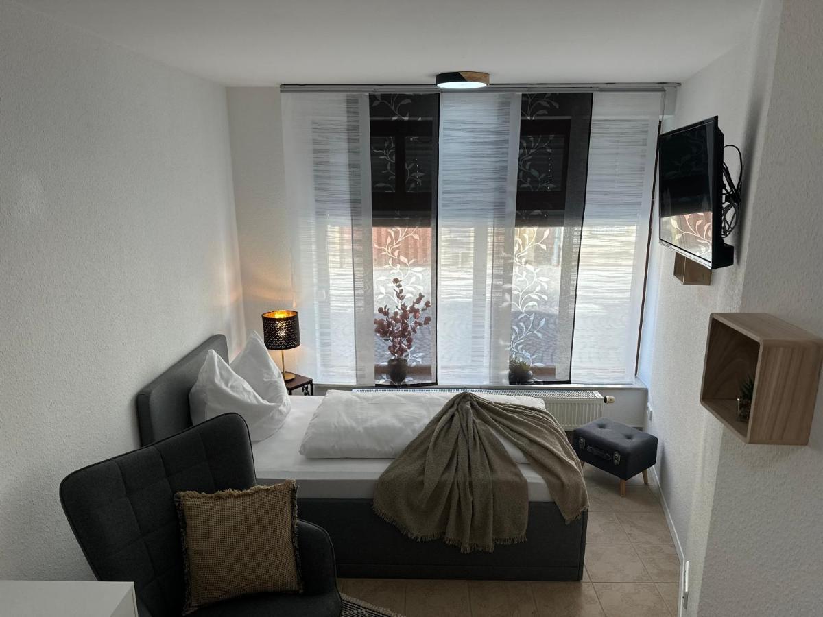 Ferienwohnung Naumburger Charme "Goldener Steiger" Naumburg  Exterior foto